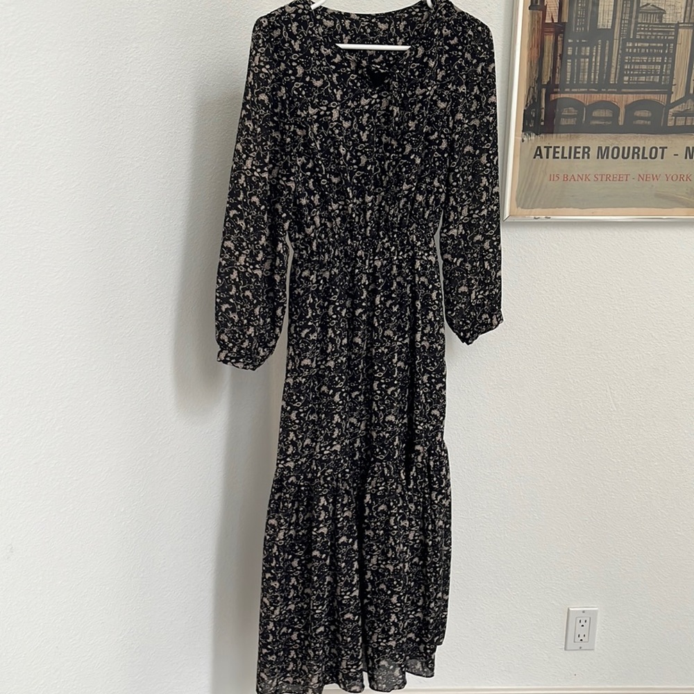 Romantic floaty midi dress - from Korea